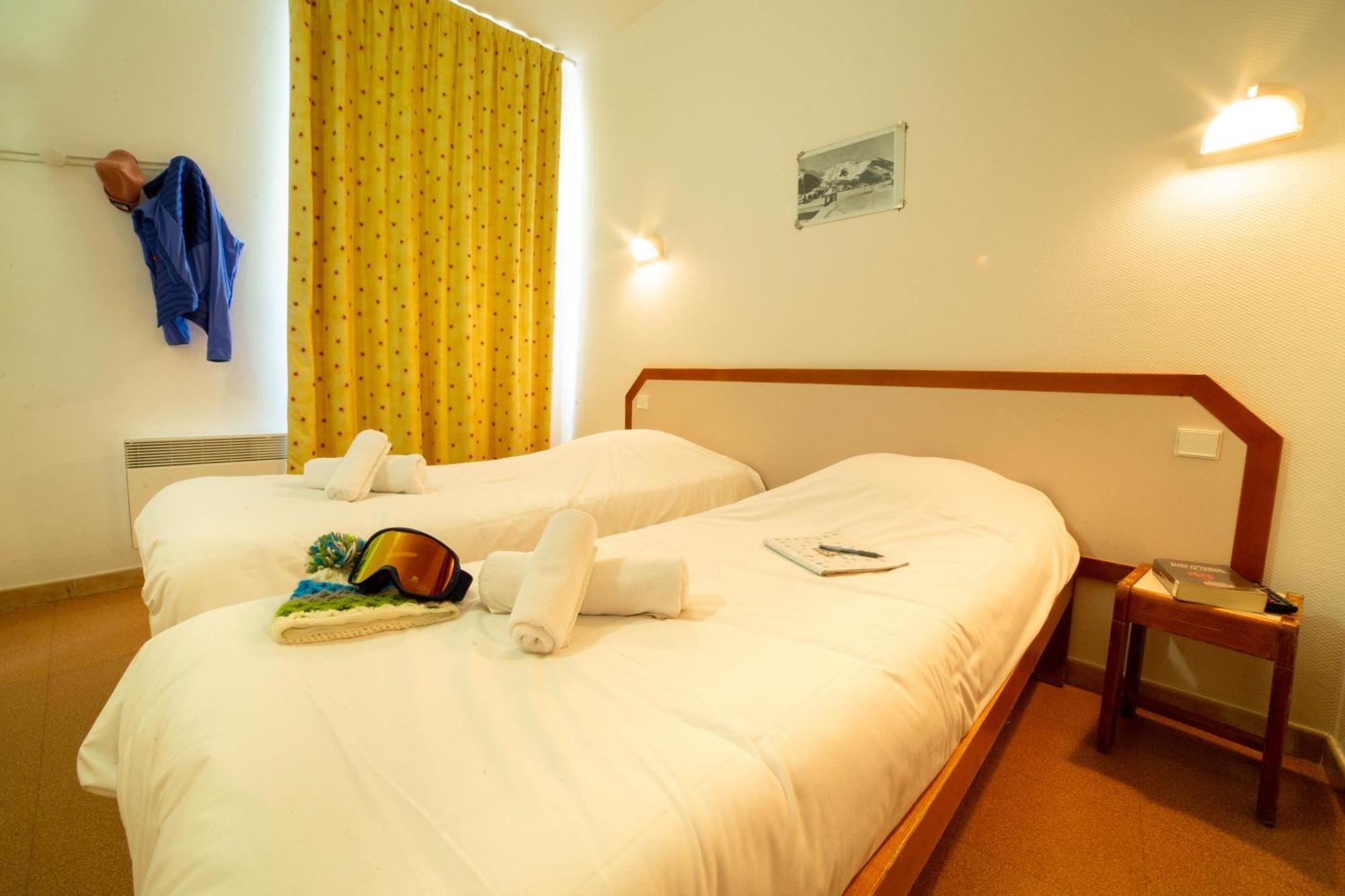 Hotel Le Rabuons Saint-Étienne-de-Tinée Zewnętrze zdjęcie